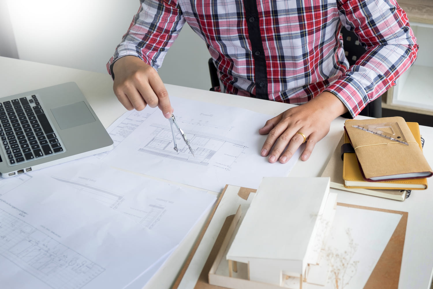 Étude structure bâtiment existant quand la visite sur site est indispensable